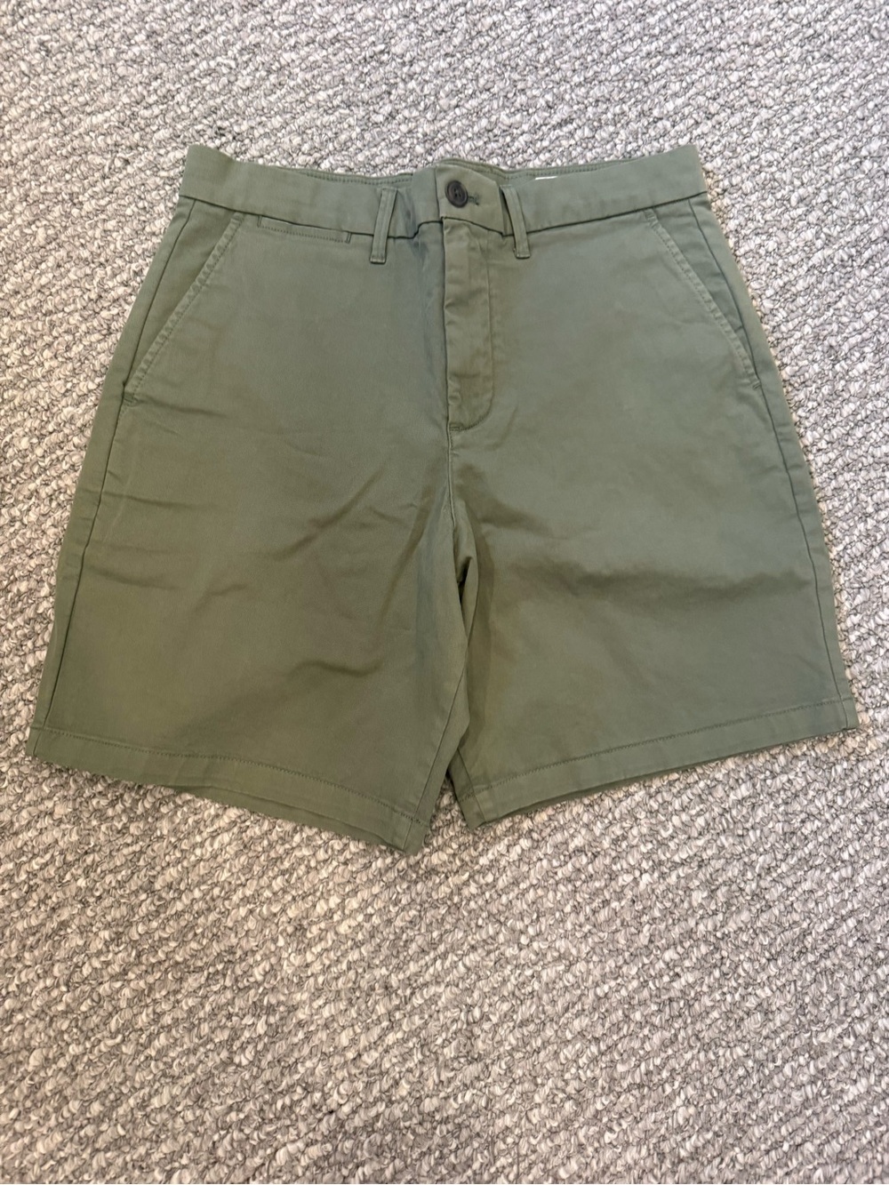 GAP Men's Olive Utility Chino Shorts